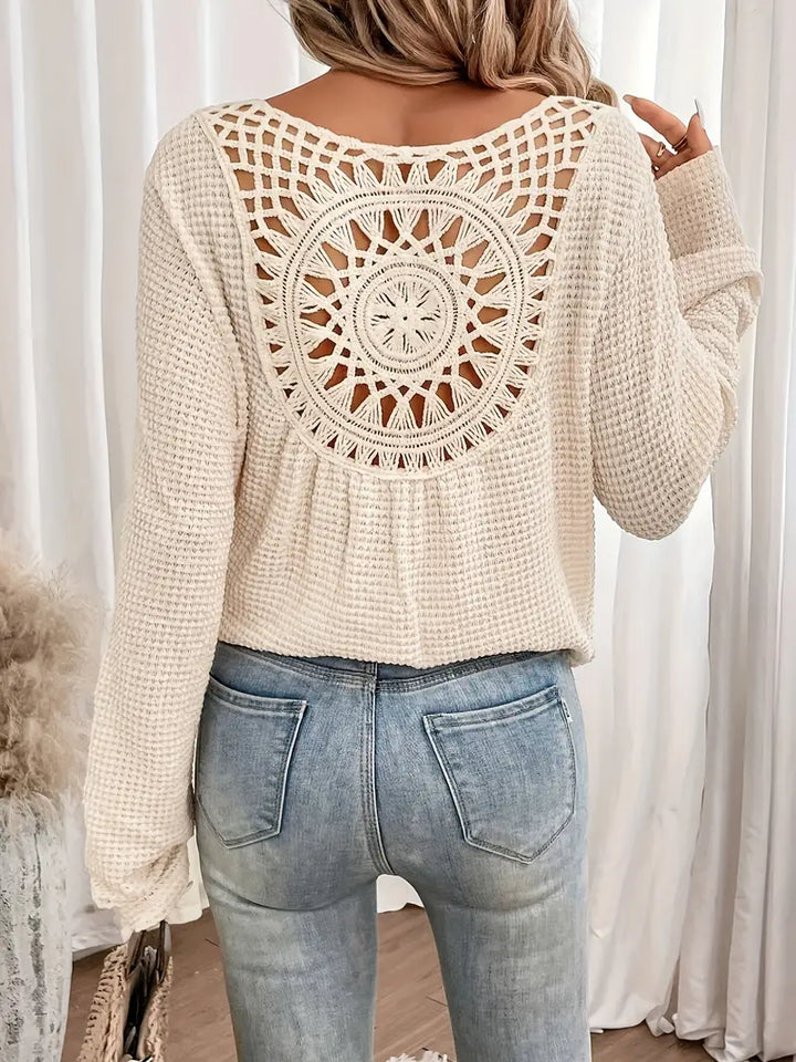 Belen - Elegant Ibiza style blouse with V-neck
