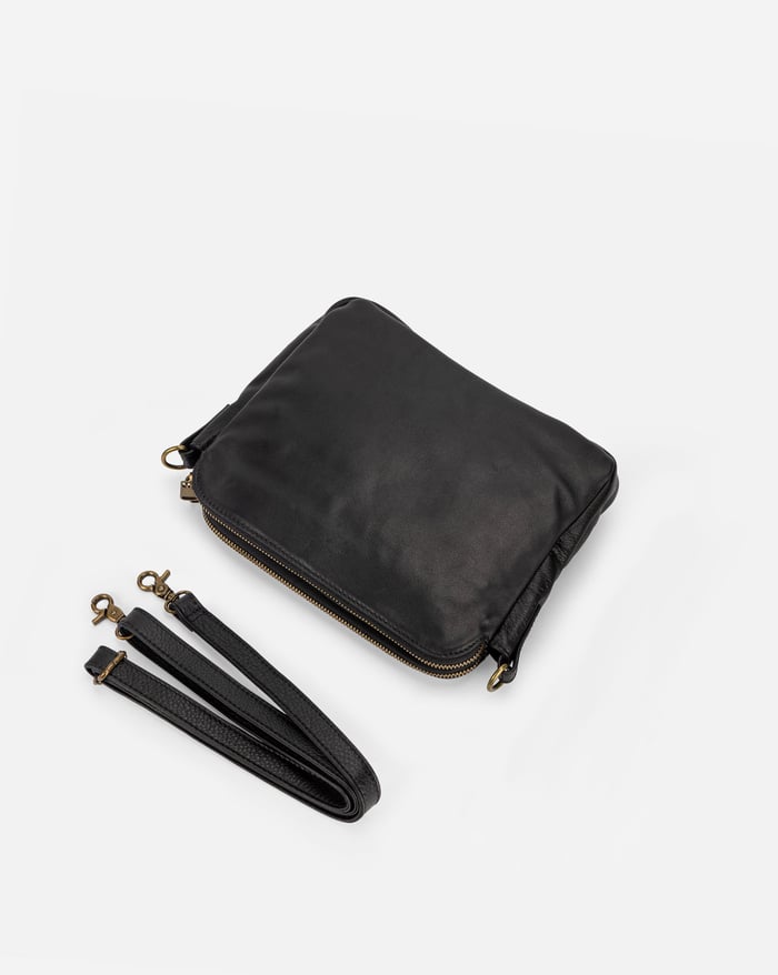JENNIE | CHIC THREE LAYER CROSSBODY BAG
